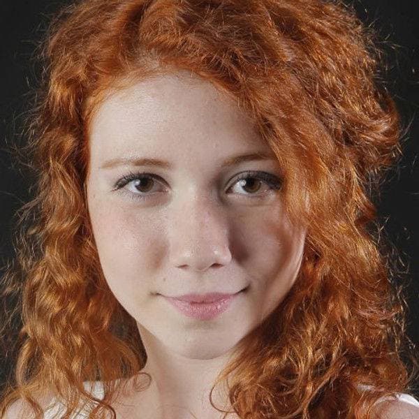 Ece Yüksel