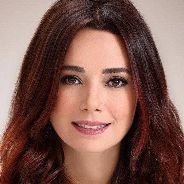 Özgü Namal